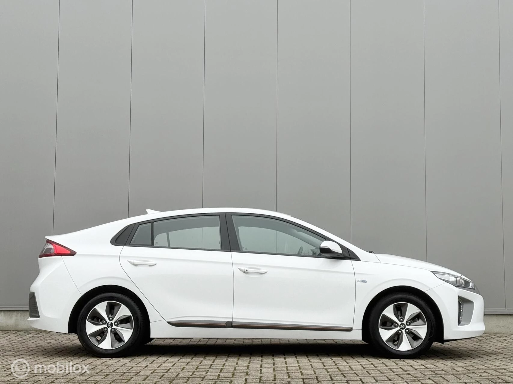 Hoofdafbeelding Hyundai IONIQ