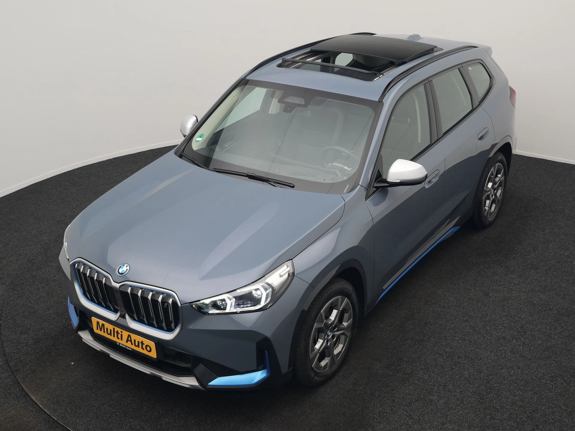 Hoofdafbeelding BMW iX1