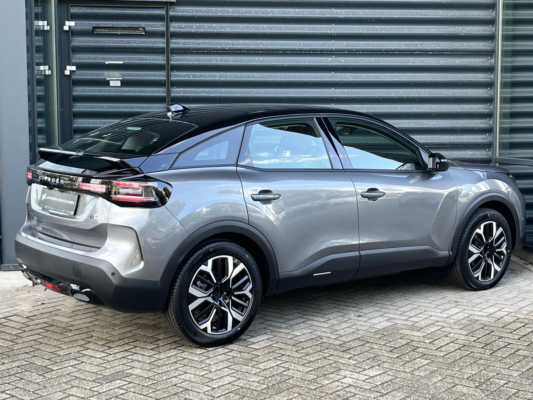 Hoofdafbeelding Citroën ë-C4