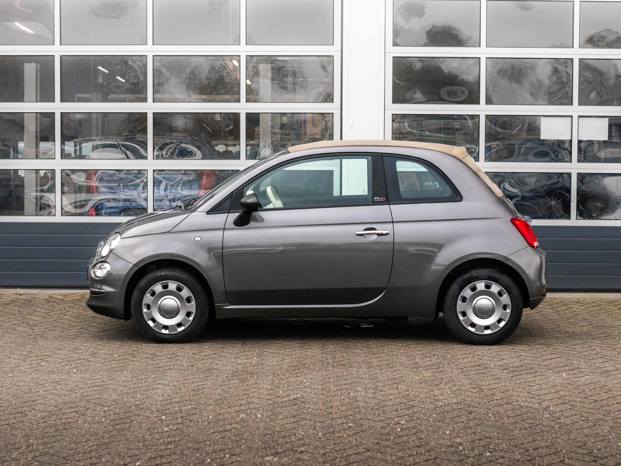 Hoofdafbeelding Fiat 500C