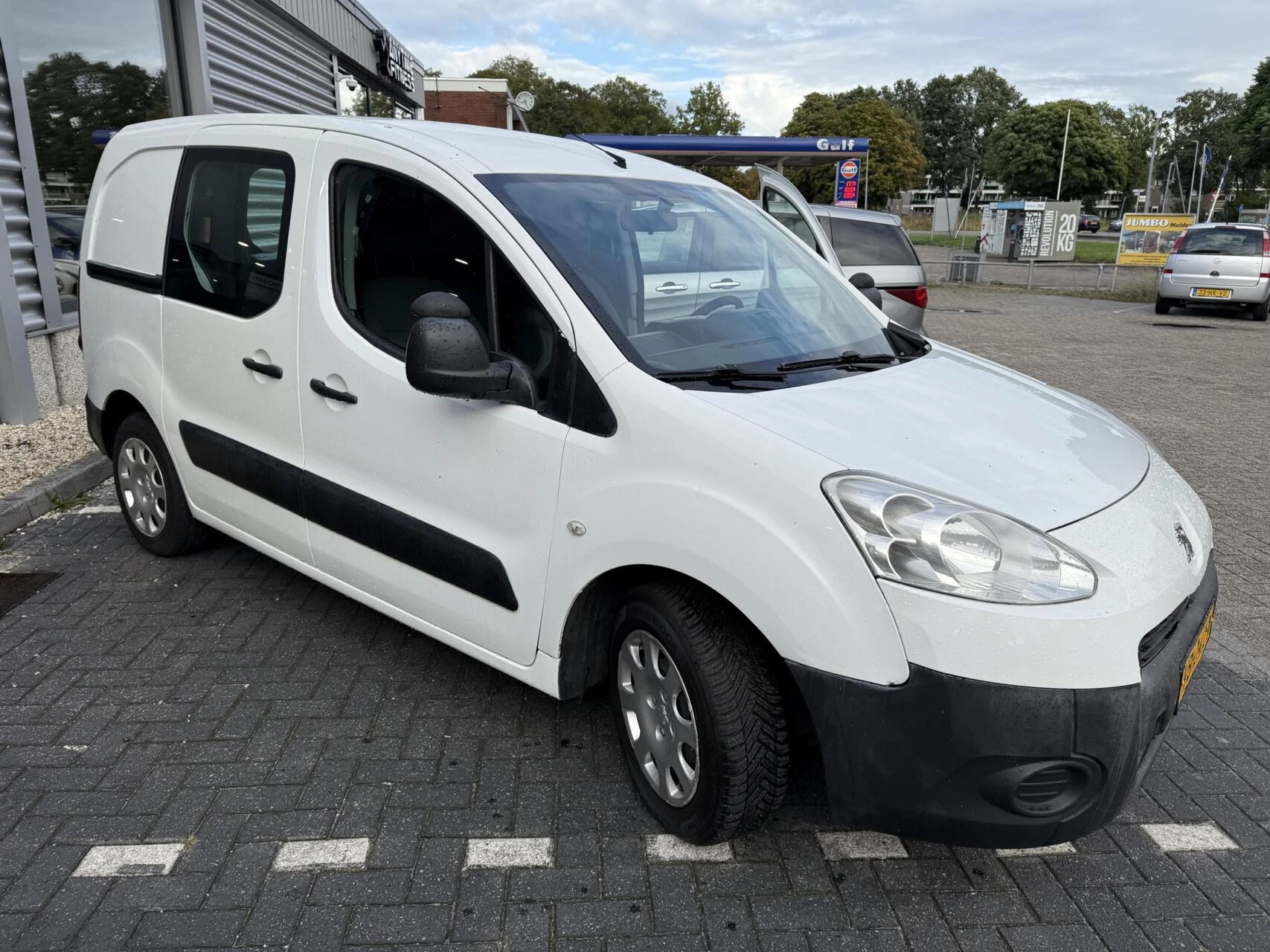 Hoofdafbeelding Peugeot Partner