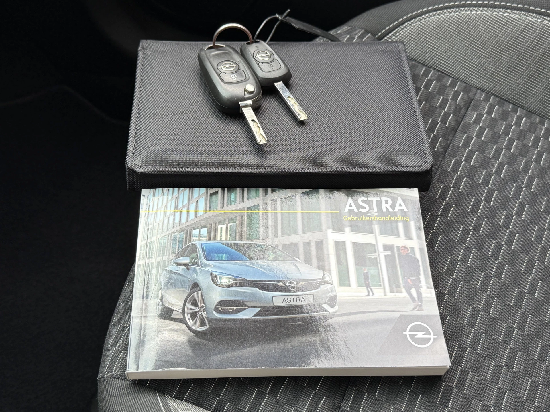 Hoofdafbeelding Opel Astra