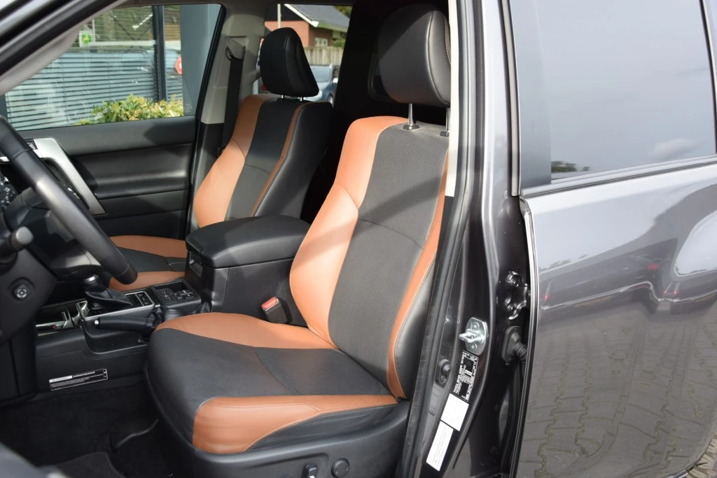 Hoofdafbeelding Toyota Land Cruiser