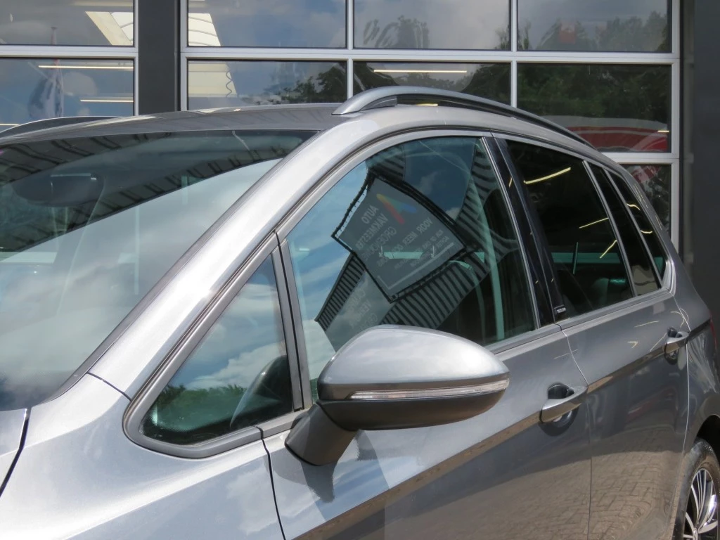 Hoofdafbeelding Volkswagen Golf Sportsvan