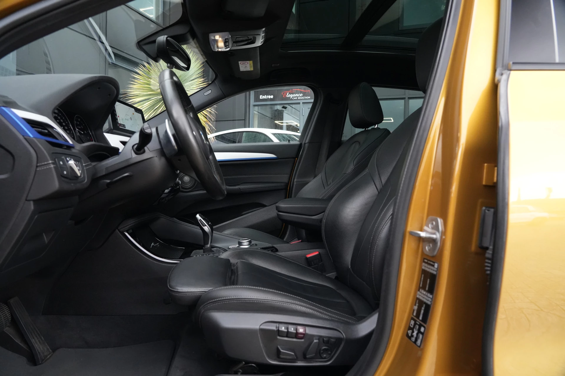 Hoofdafbeelding BMW X2