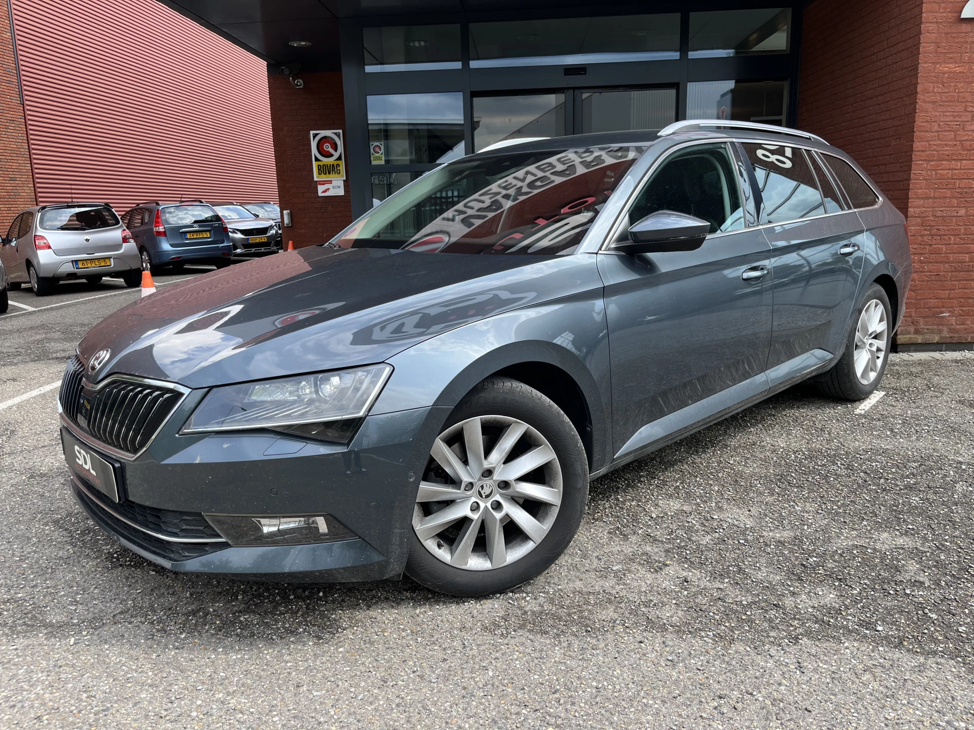 Hoofdafbeelding Škoda Superb