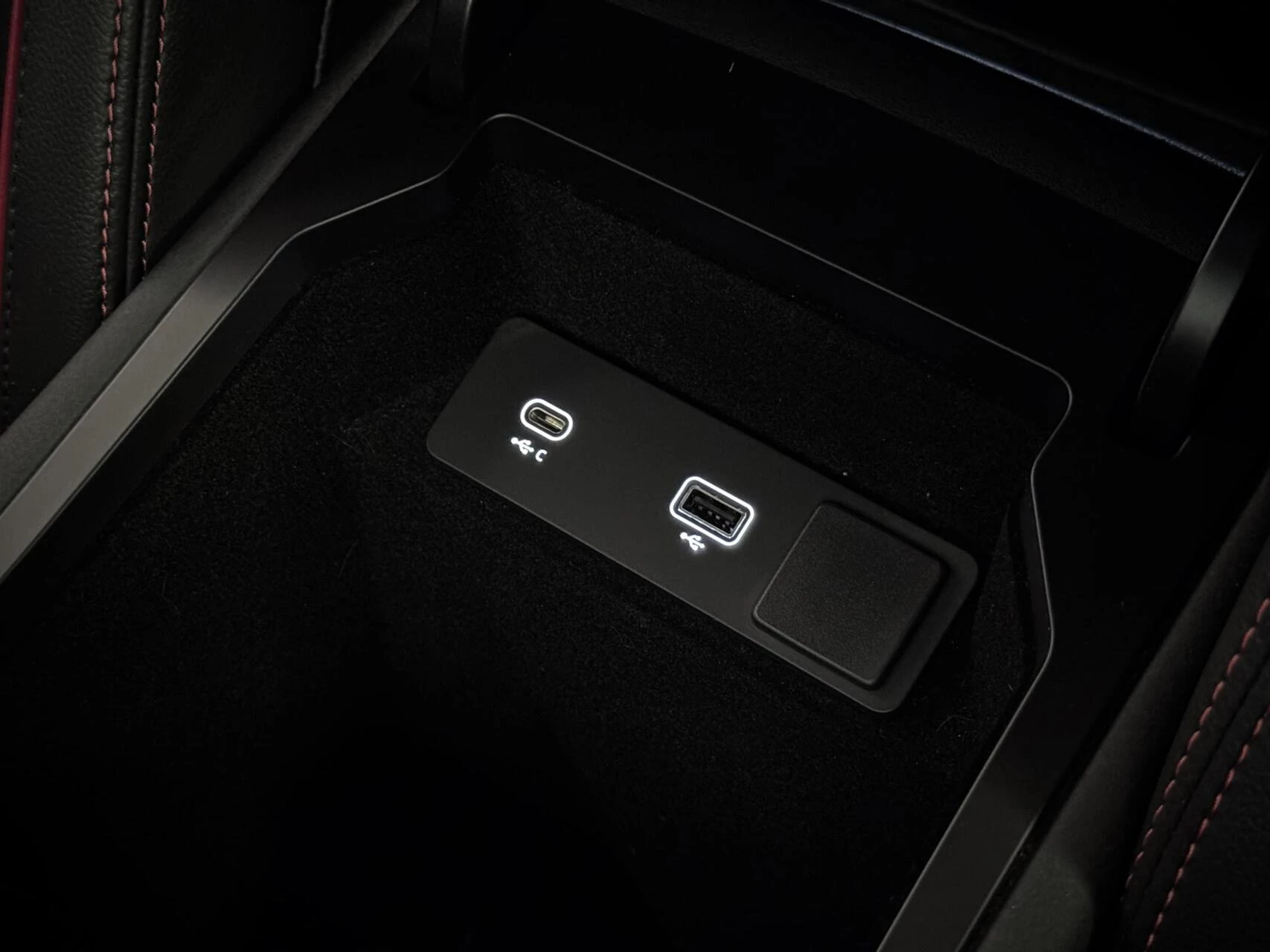 Hoofdafbeelding Land Rover Discovery Sport