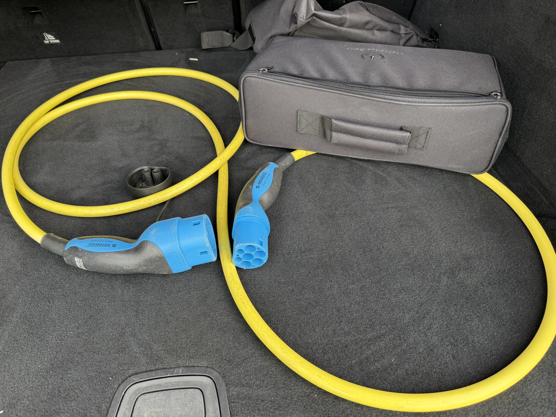 Hoofdafbeelding Mercedes-Benz EQC