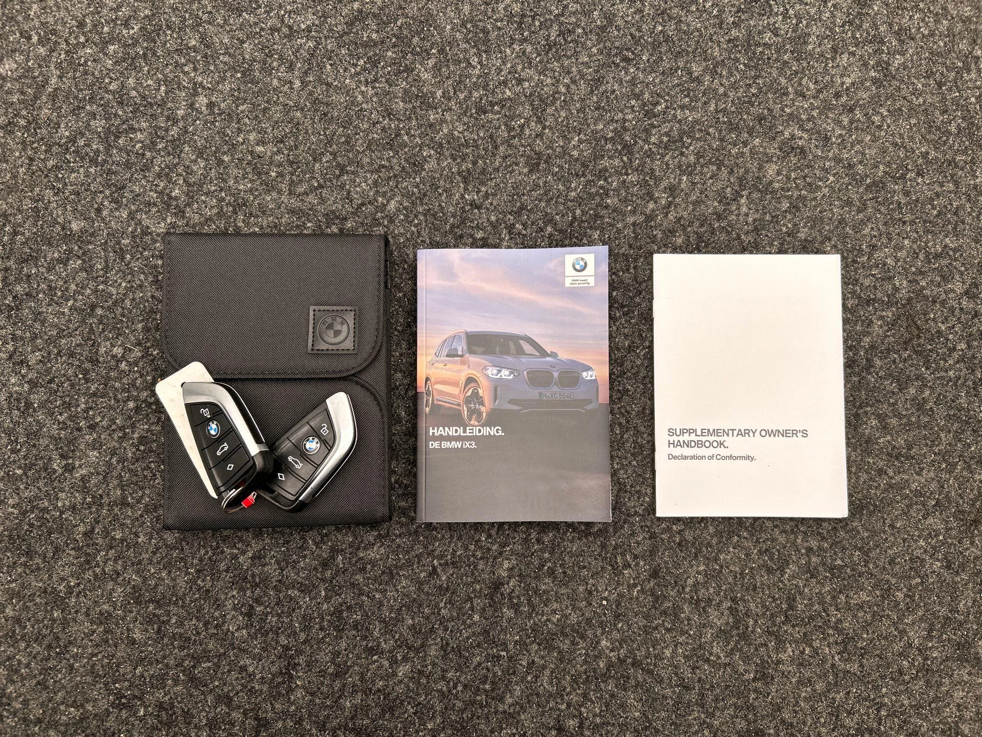 Hoofdafbeelding BMW iX3