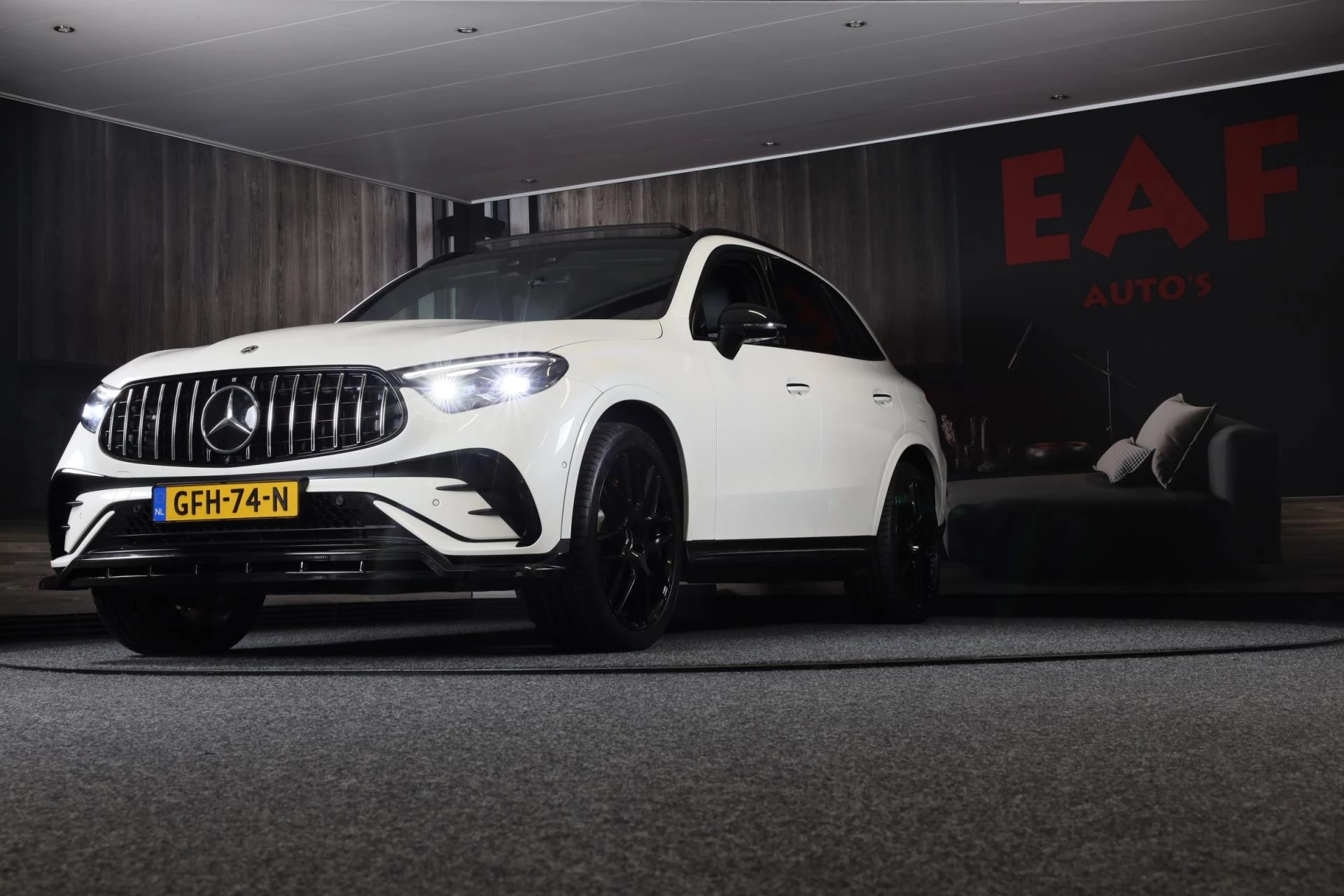 Hoofdafbeelding Mercedes-Benz GLC