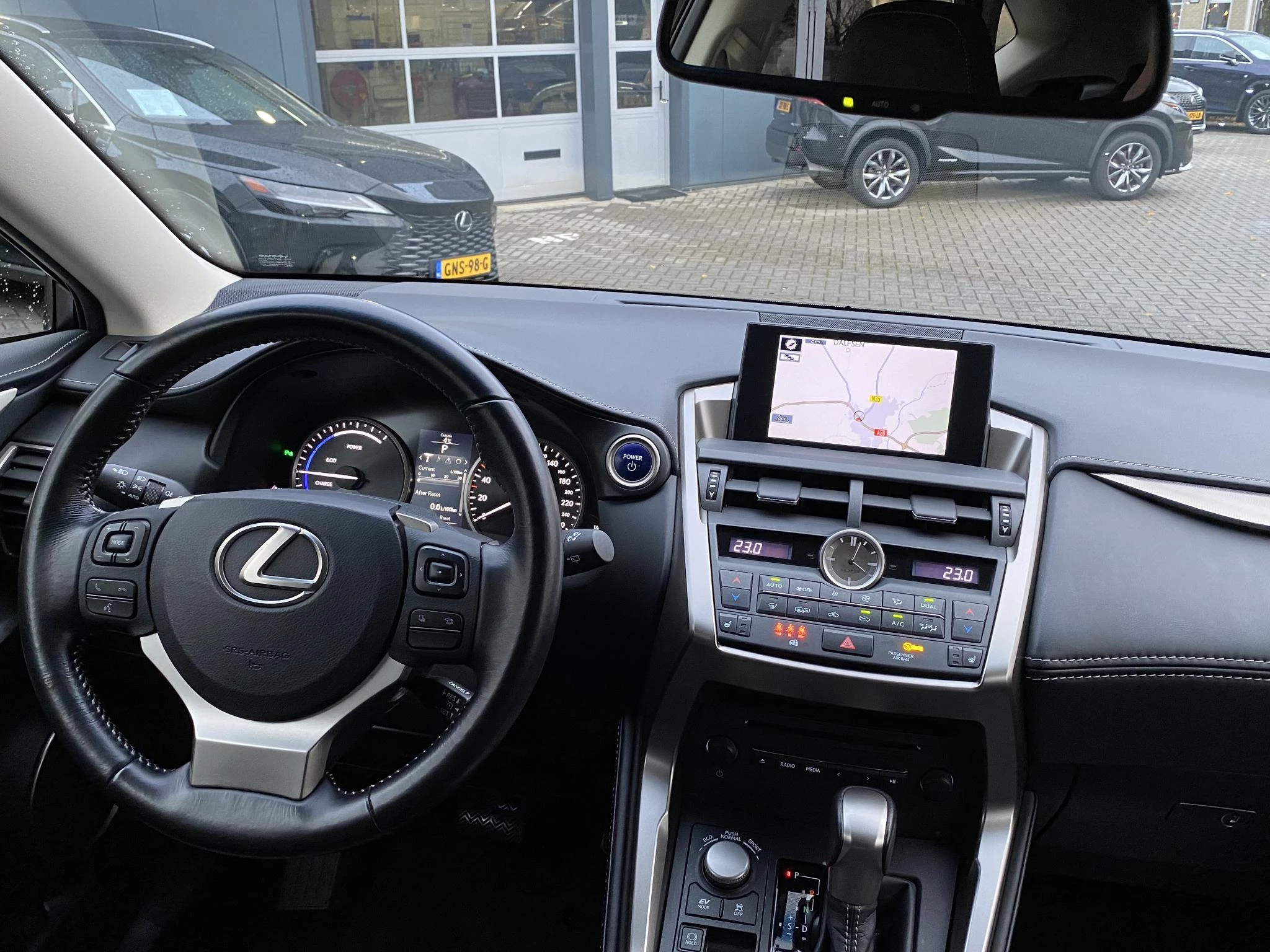 Hoofdafbeelding Lexus NX