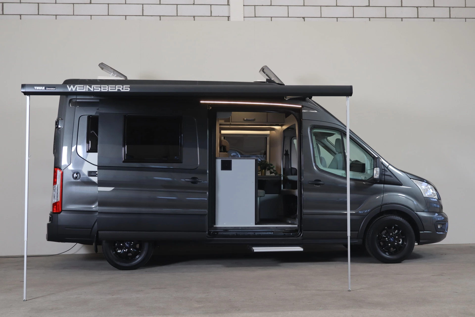 Hoofdafbeelding Weinsberg R46