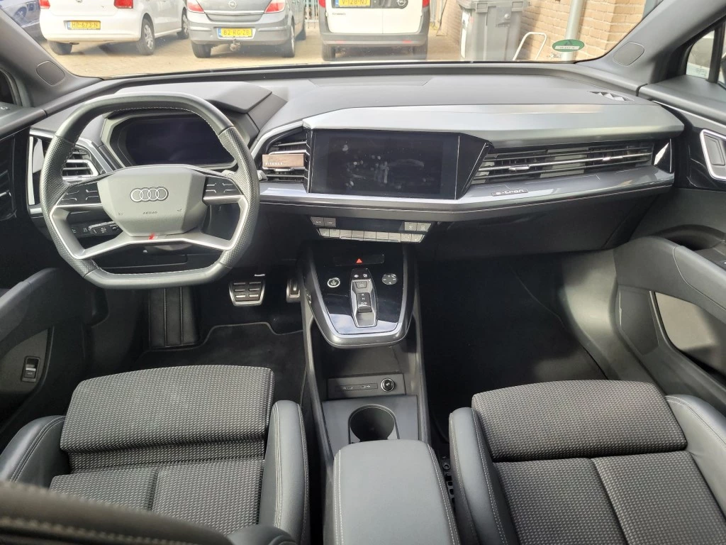 Hoofdafbeelding Audi Q4 e-tron