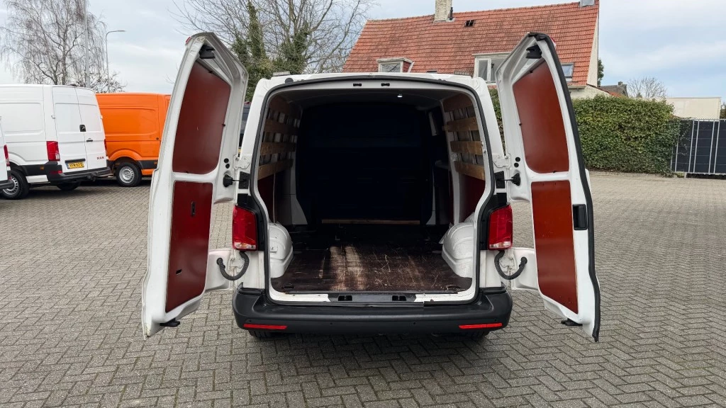 Hoofdafbeelding Volkswagen Transporter
