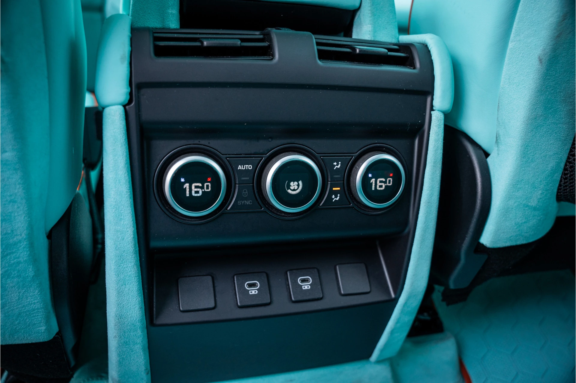 Hoofdafbeelding Land Rover Defender