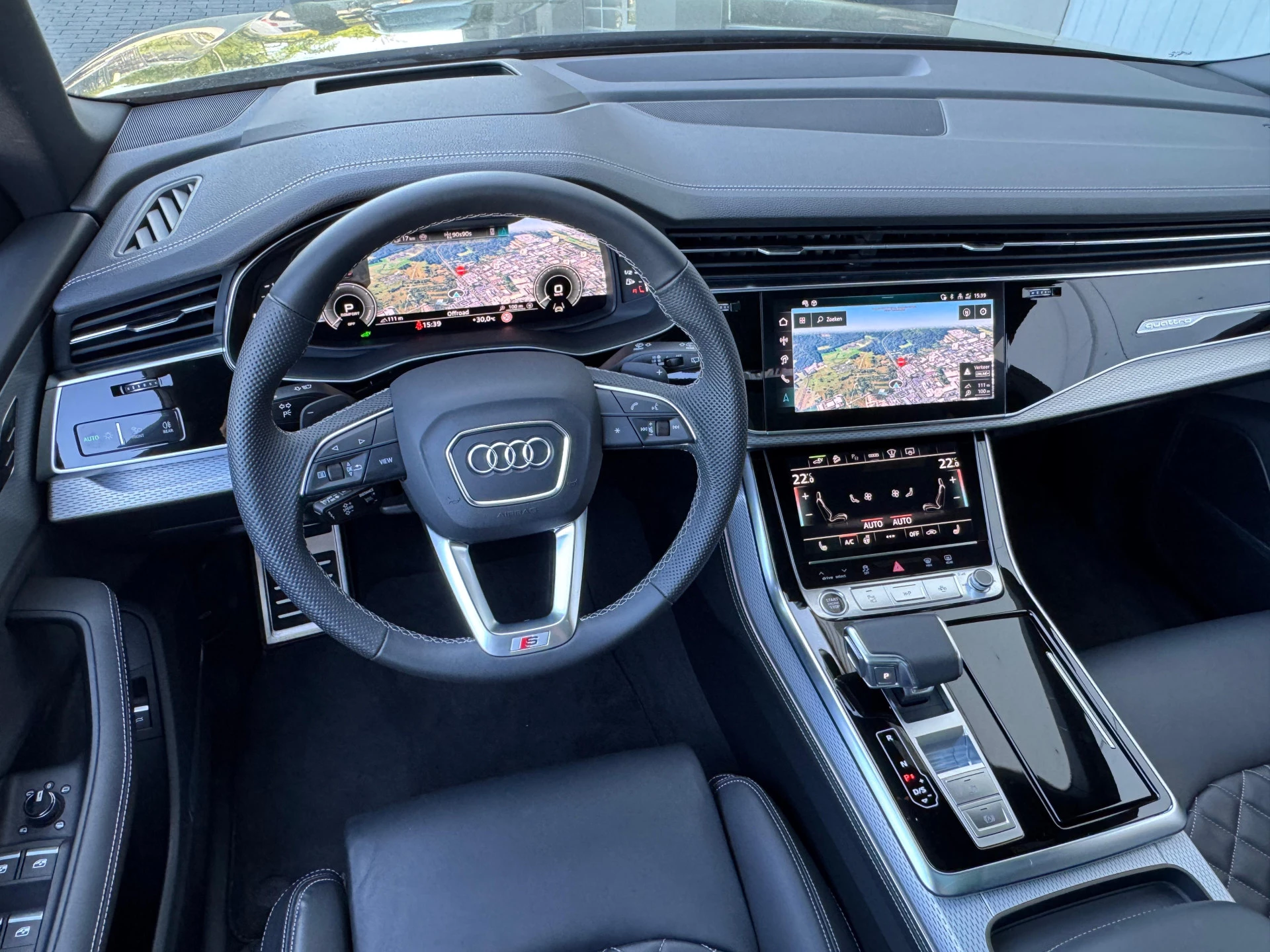 Hoofdafbeelding Audi Q8