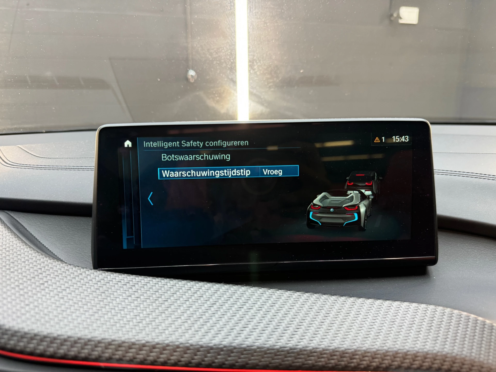 Hoofdafbeelding BMW i8
