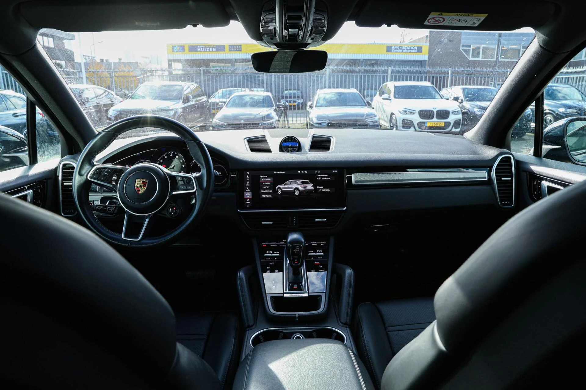 Hoofdafbeelding Porsche Cayenne