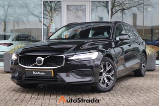 Hoofdafbeelding Volvo V60 Volvo V60 B3 Essential 163pk | LED | Cruise | Climate | Navigatie | Camera | Carplay | Virtual | 