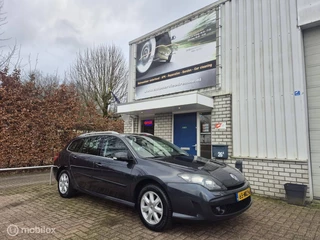 Hoofdafbeelding Renault Laguna Renault Laguna 2.0 Dynamique Navi/Cruise/PDC/Trekhaak/Xenon!
