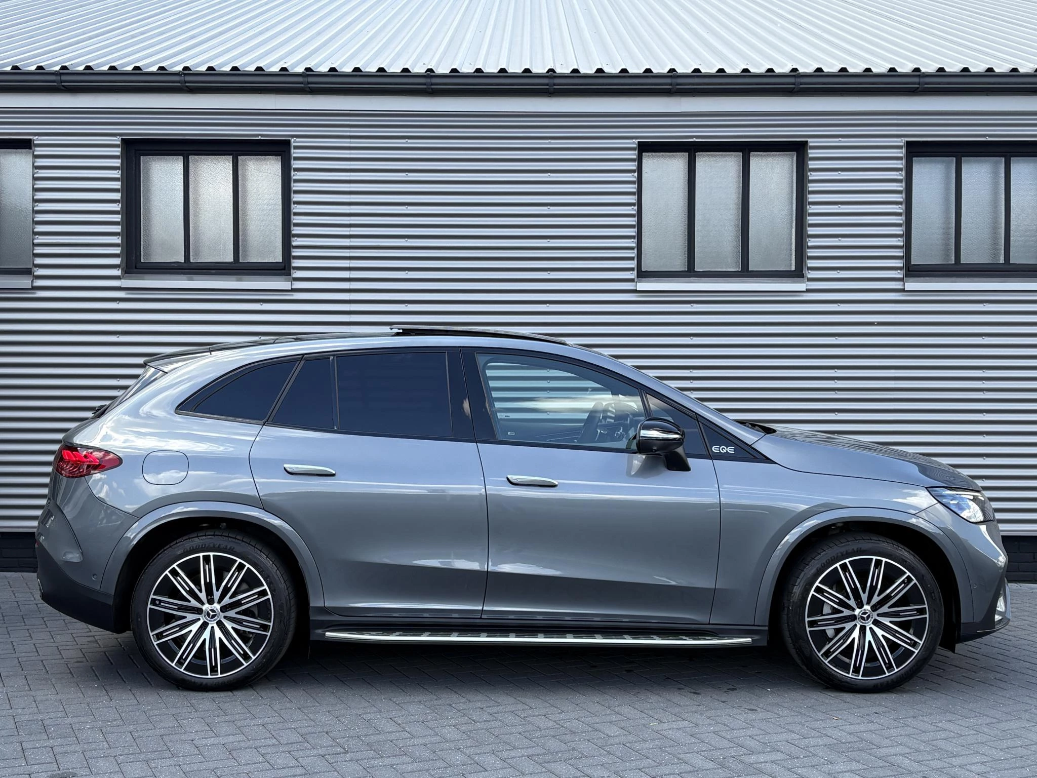Hoofdafbeelding Mercedes-Benz EQE