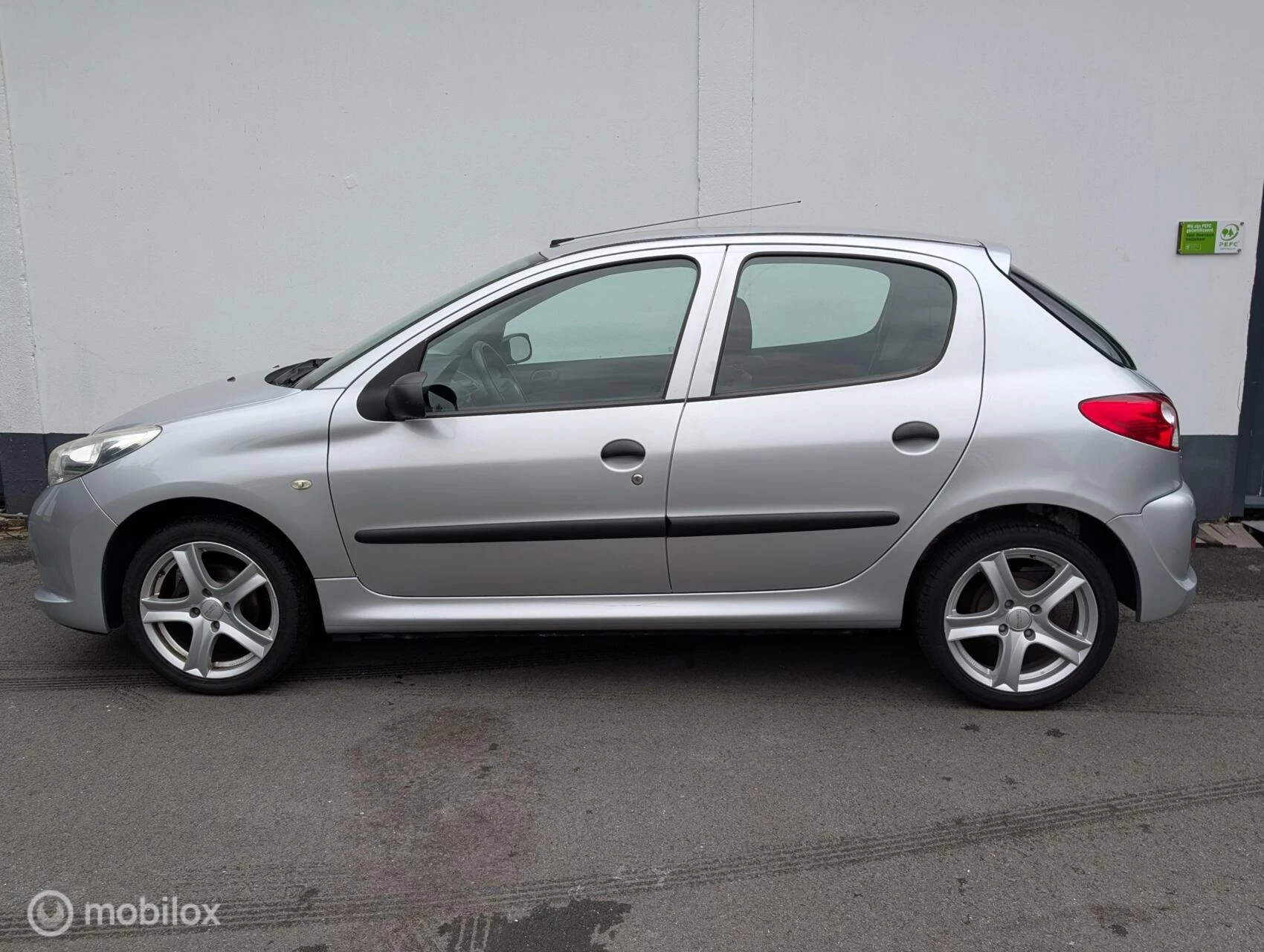 Hoofdafbeelding Peugeot 206