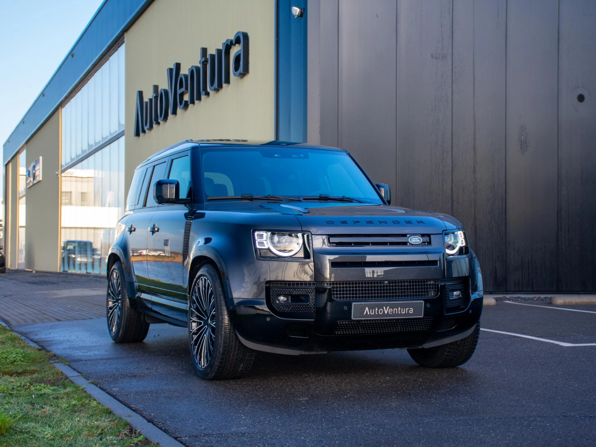 Hoofdafbeelding Land Rover Defender