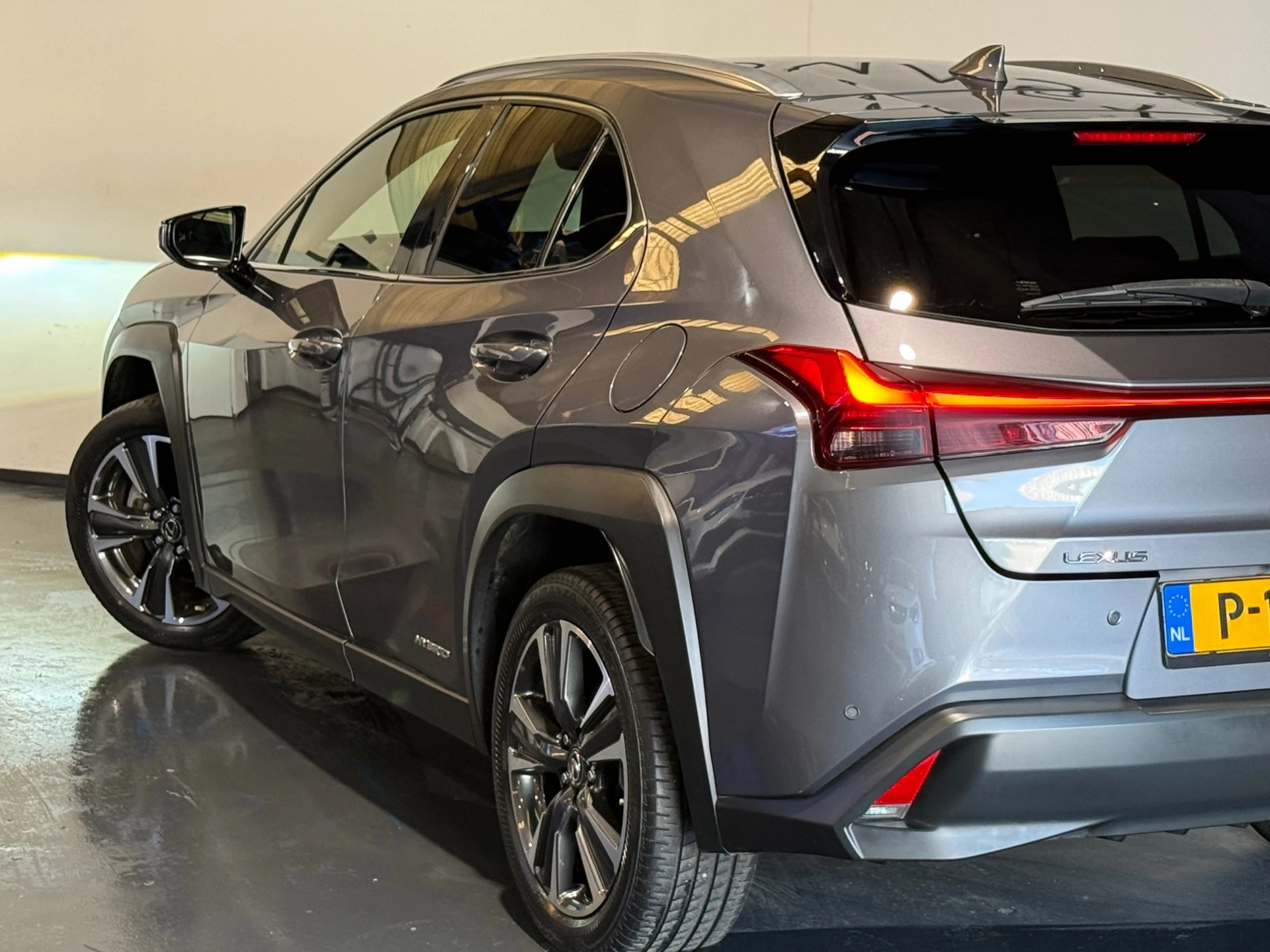 Hoofdafbeelding Lexus UX