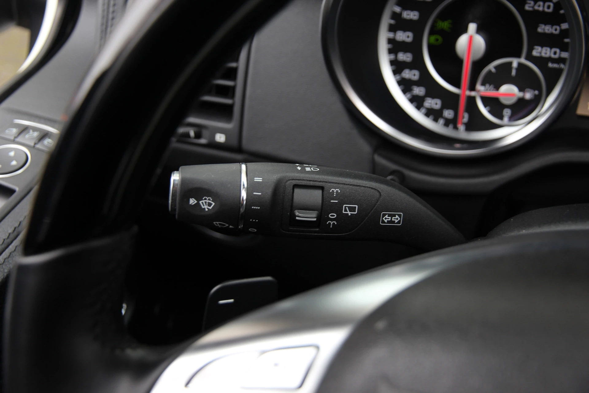 Hoofdafbeelding Mercedes-Benz G-Klasse