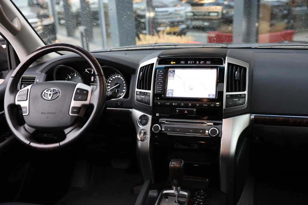 Hoofdafbeelding Toyota Land Cruiser