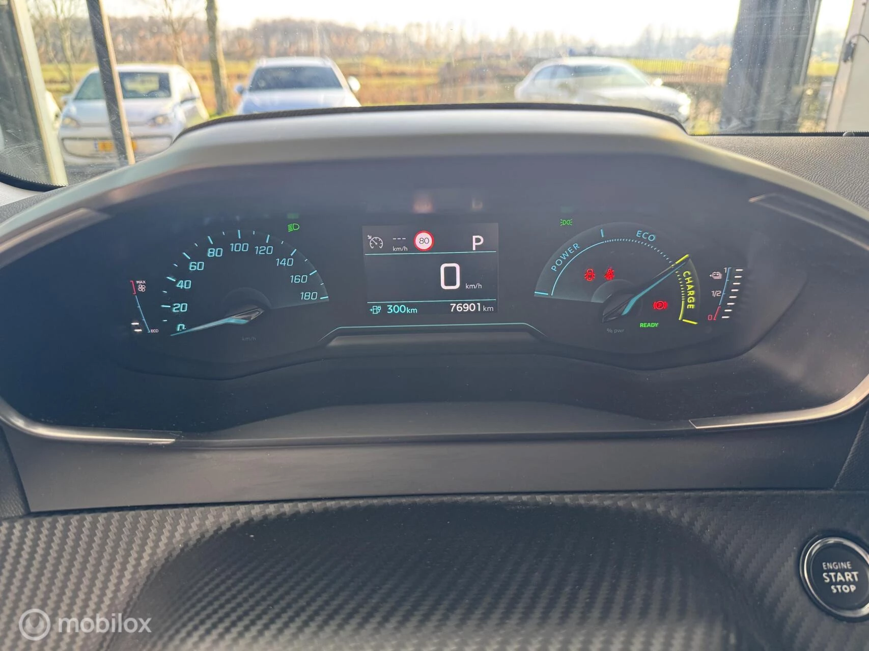 Hoofdafbeelding Peugeot e-208