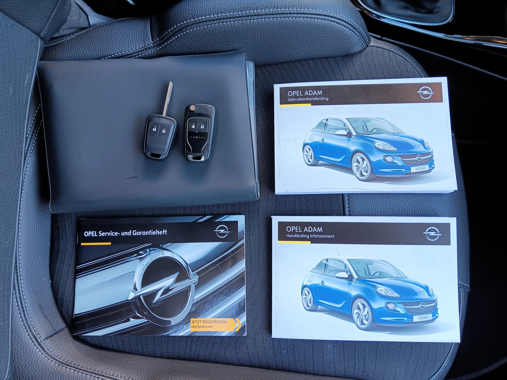 Hoofdafbeelding Opel ADAM