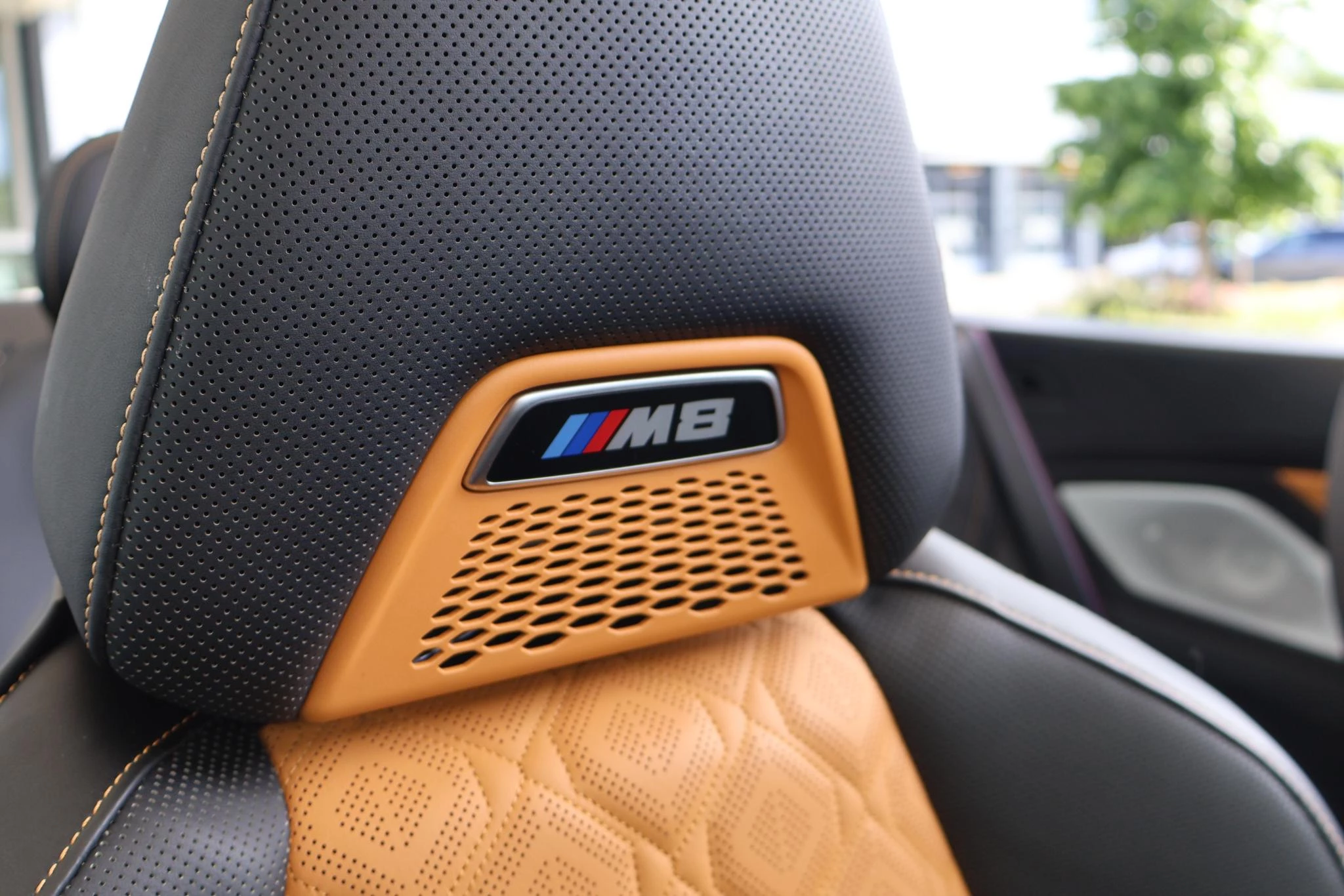 Hoofdafbeelding BMW M8