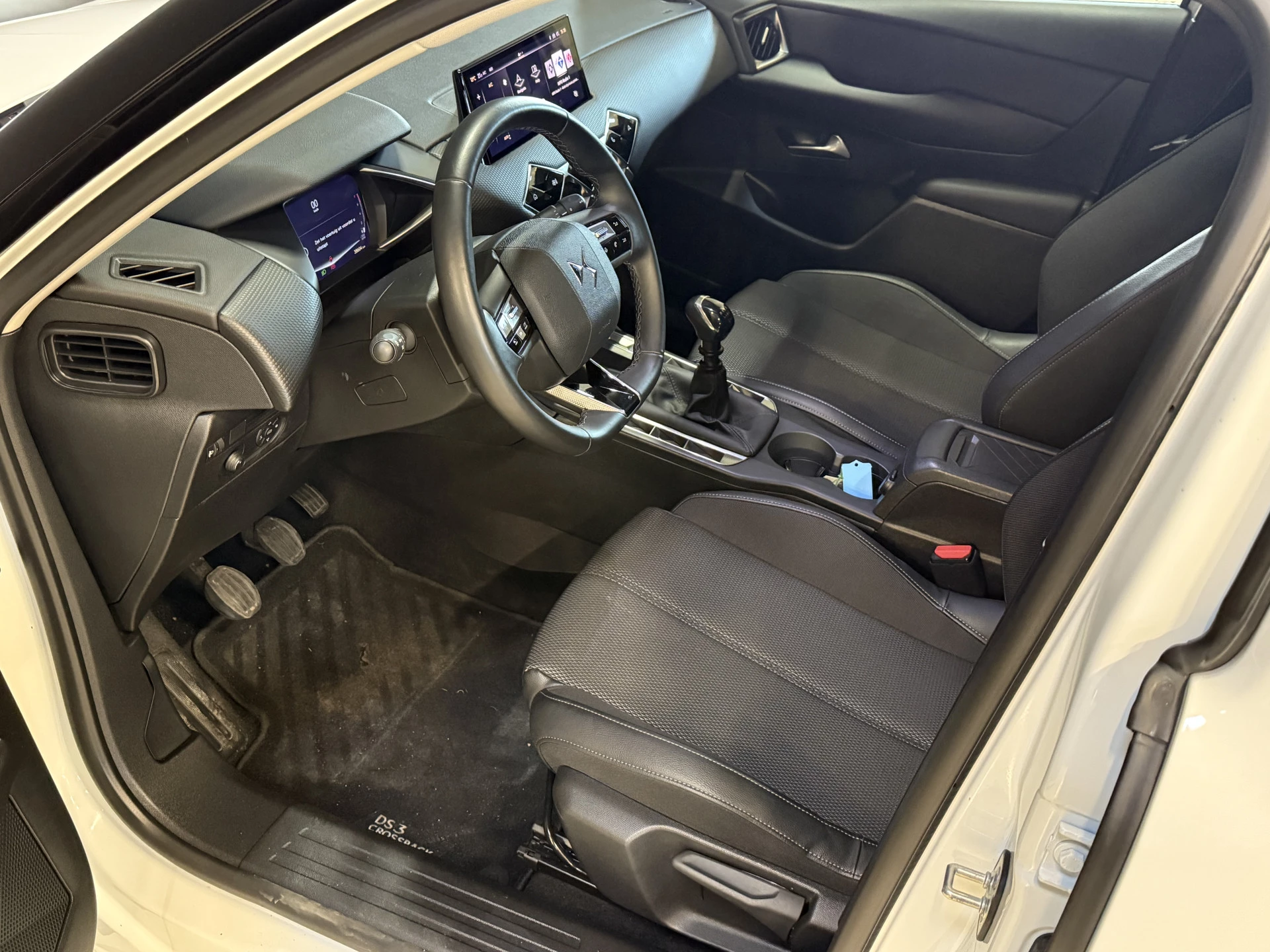 Hoofdafbeelding DS DS 3