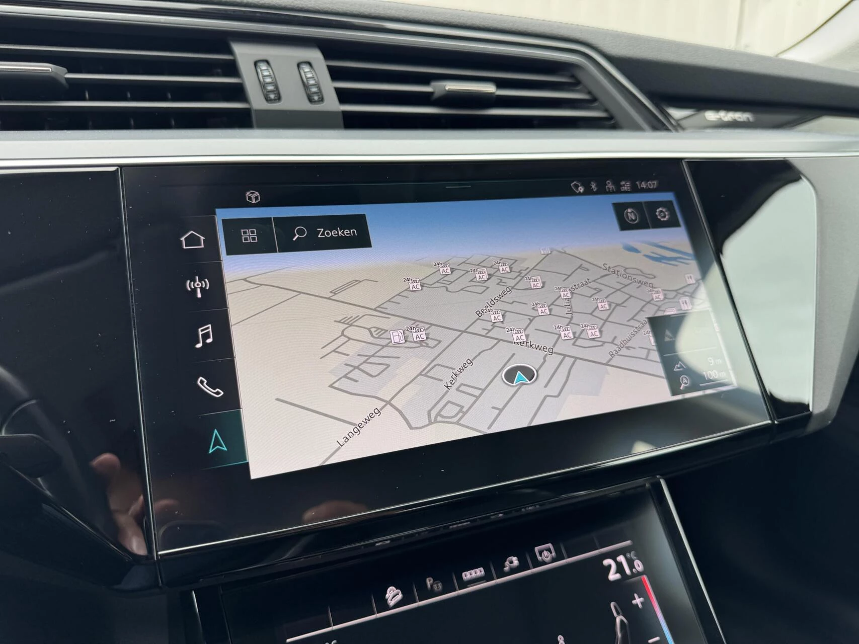 Hoofdafbeelding Audi e-tron