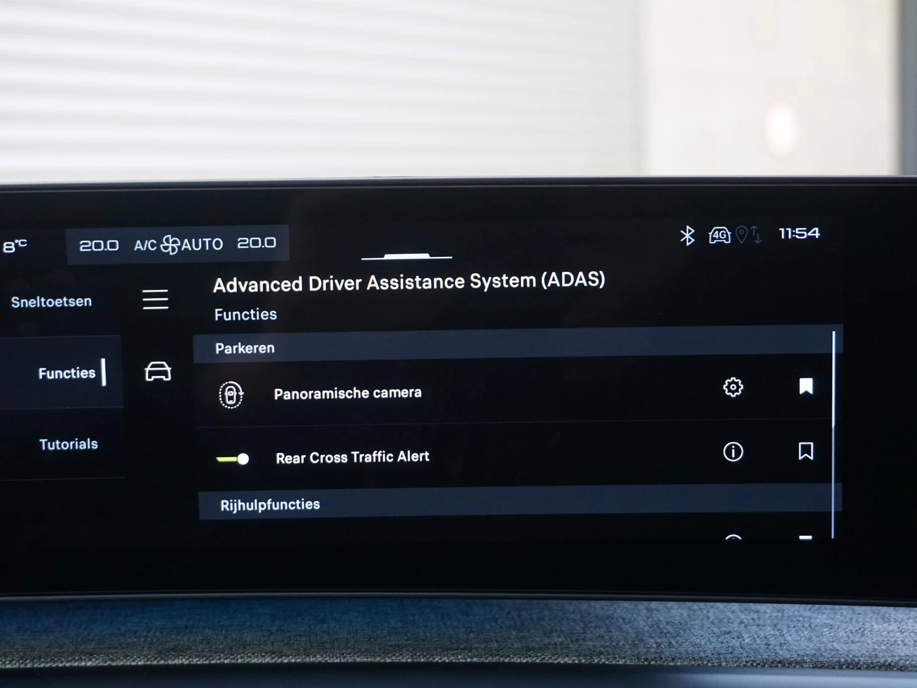 Hoofdafbeelding Peugeot e-5008