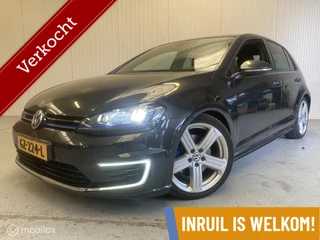Volkswagen Golf 1.4 TSI GTE // pano // vol optie //