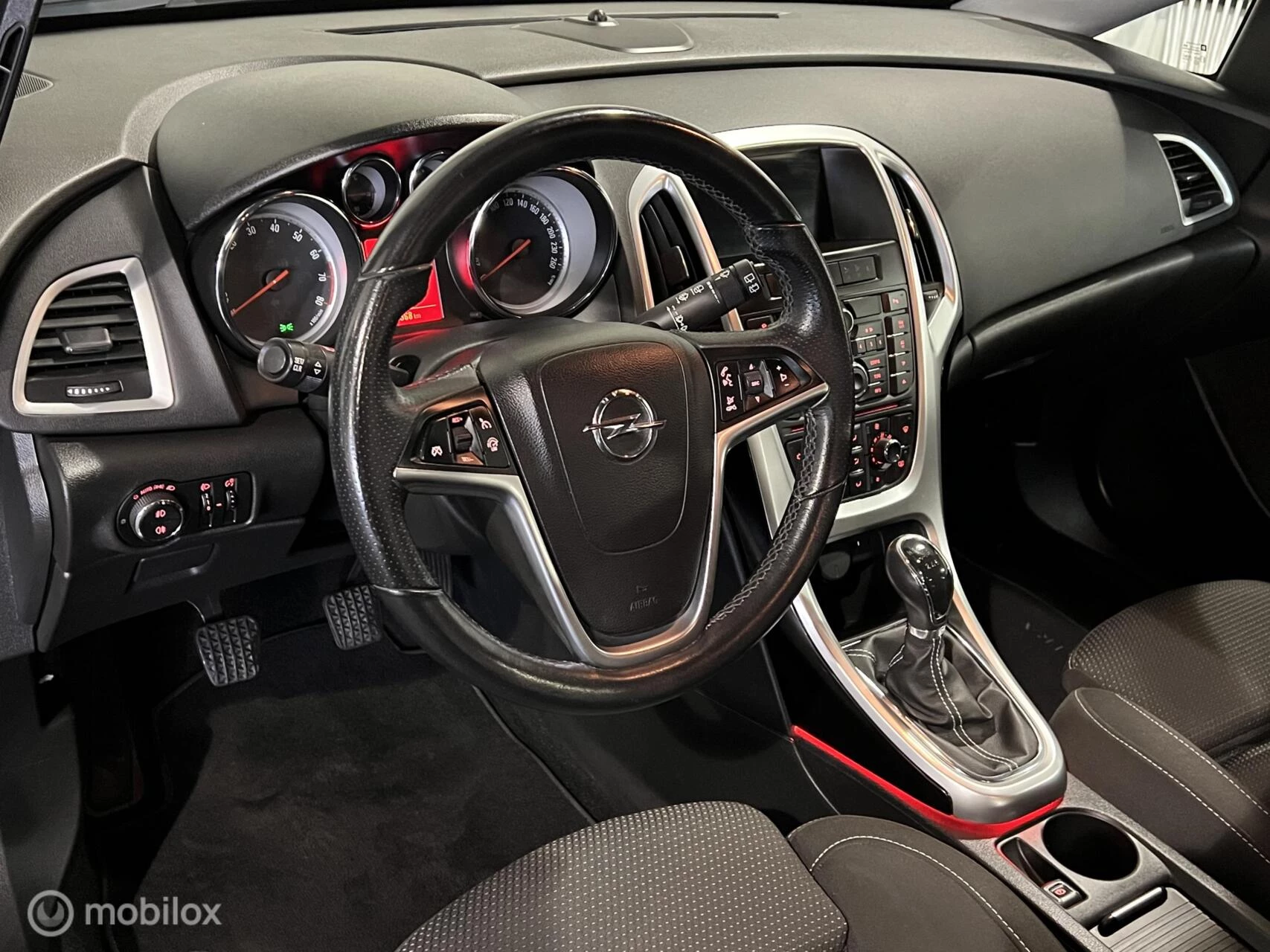 Hoofdafbeelding Opel Astra