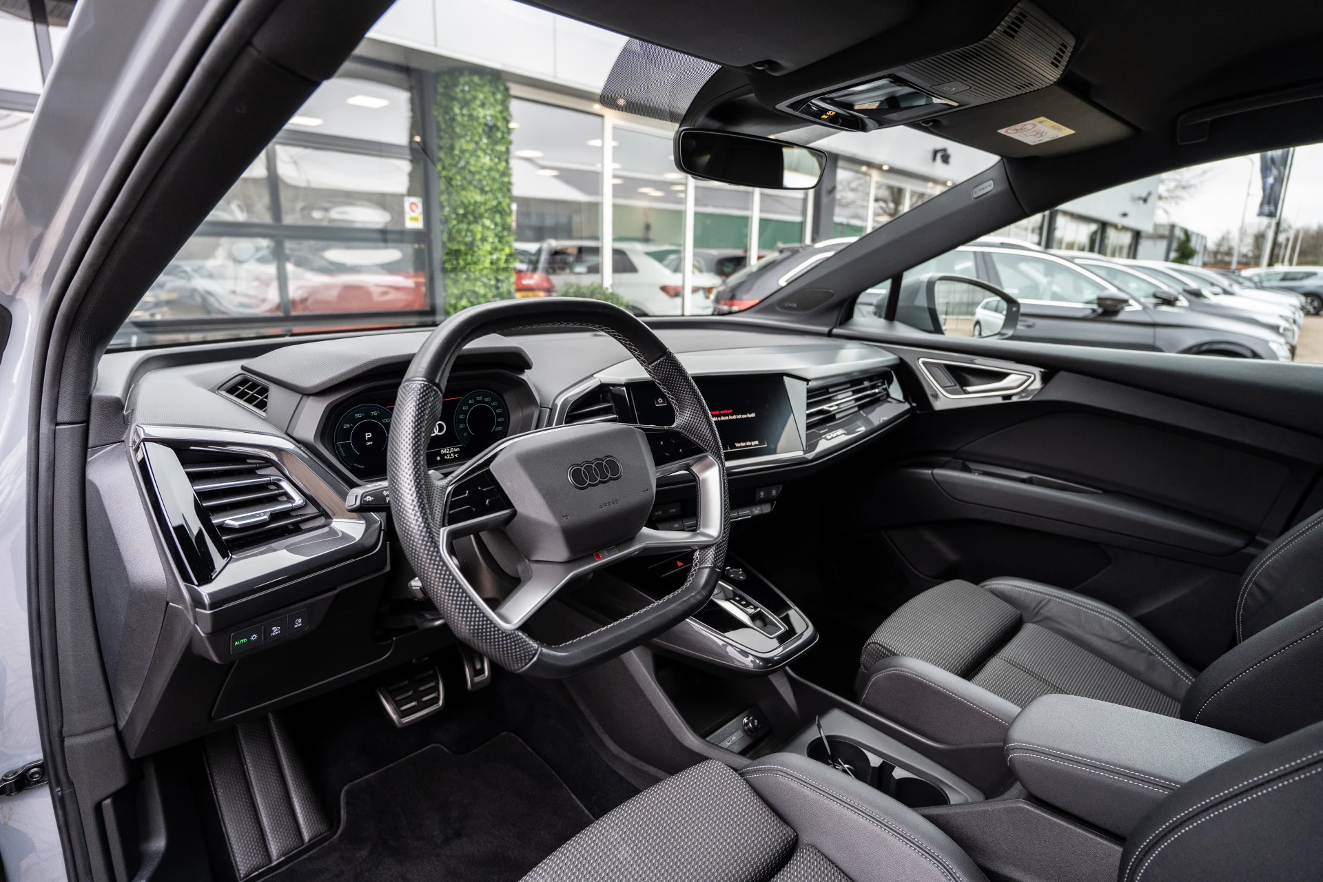 Hoofdafbeelding Audi Q4 e-tron