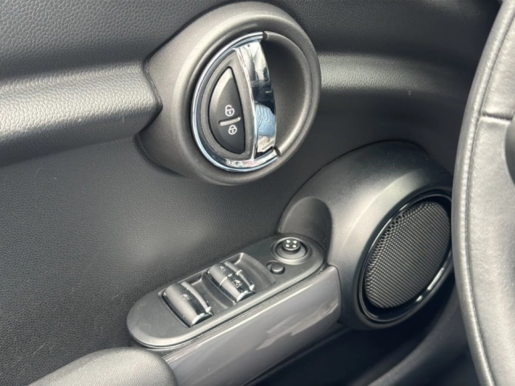 Hoofdafbeelding MINI Cooper Cabrio