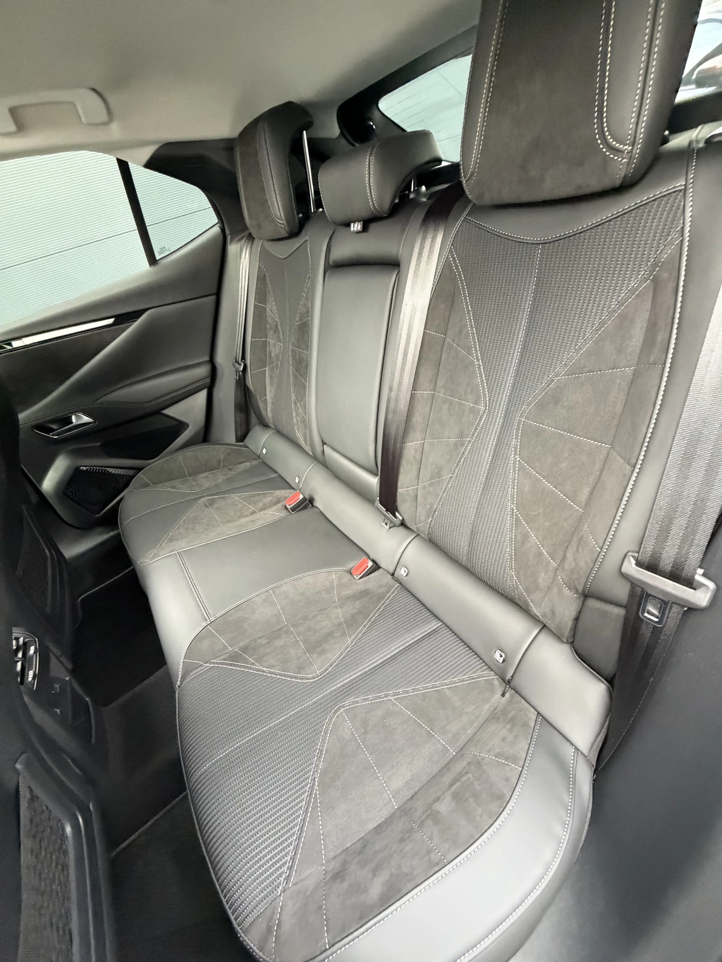 Hoofdafbeelding DS DS 4