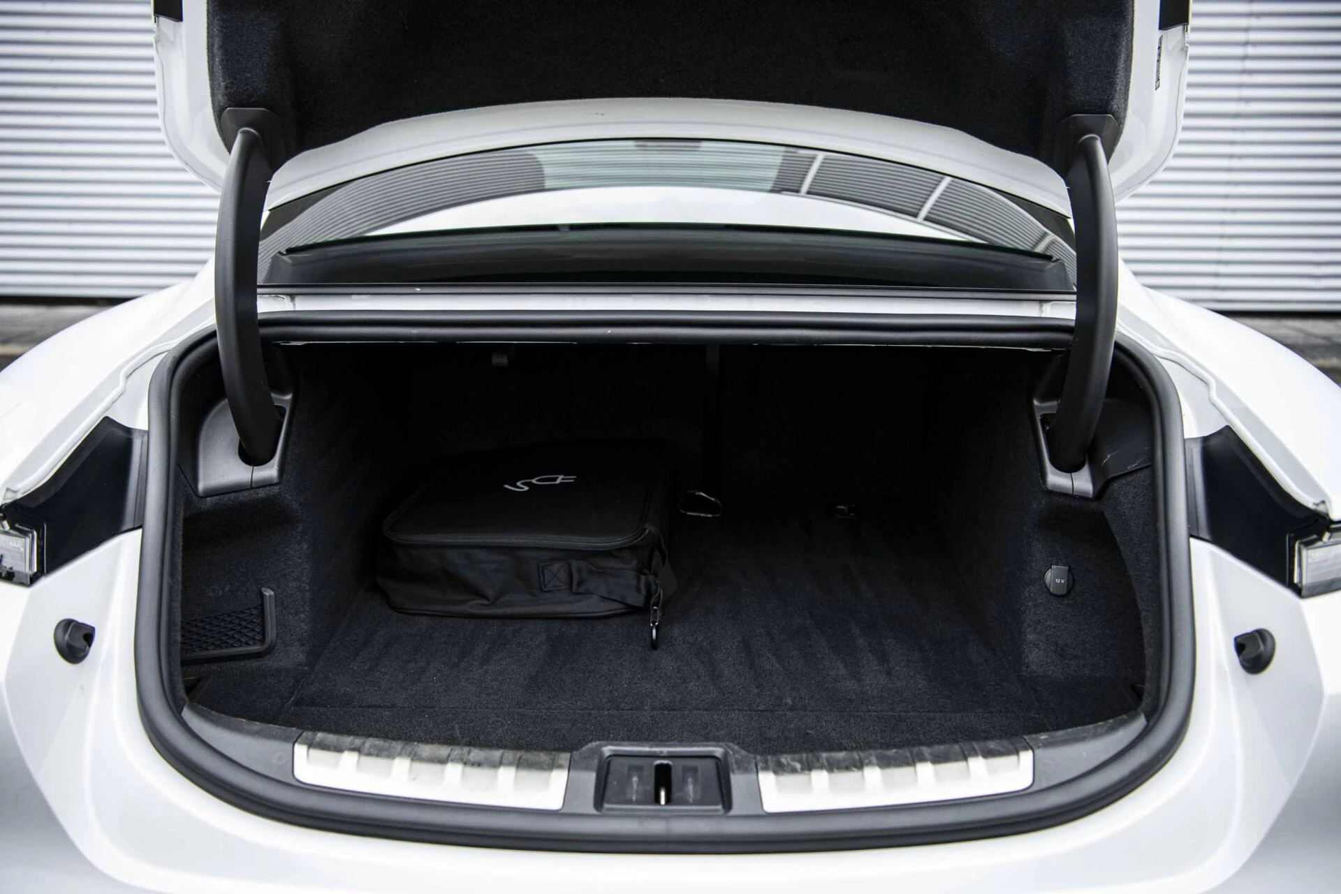 Hoofdafbeelding Porsche Taycan