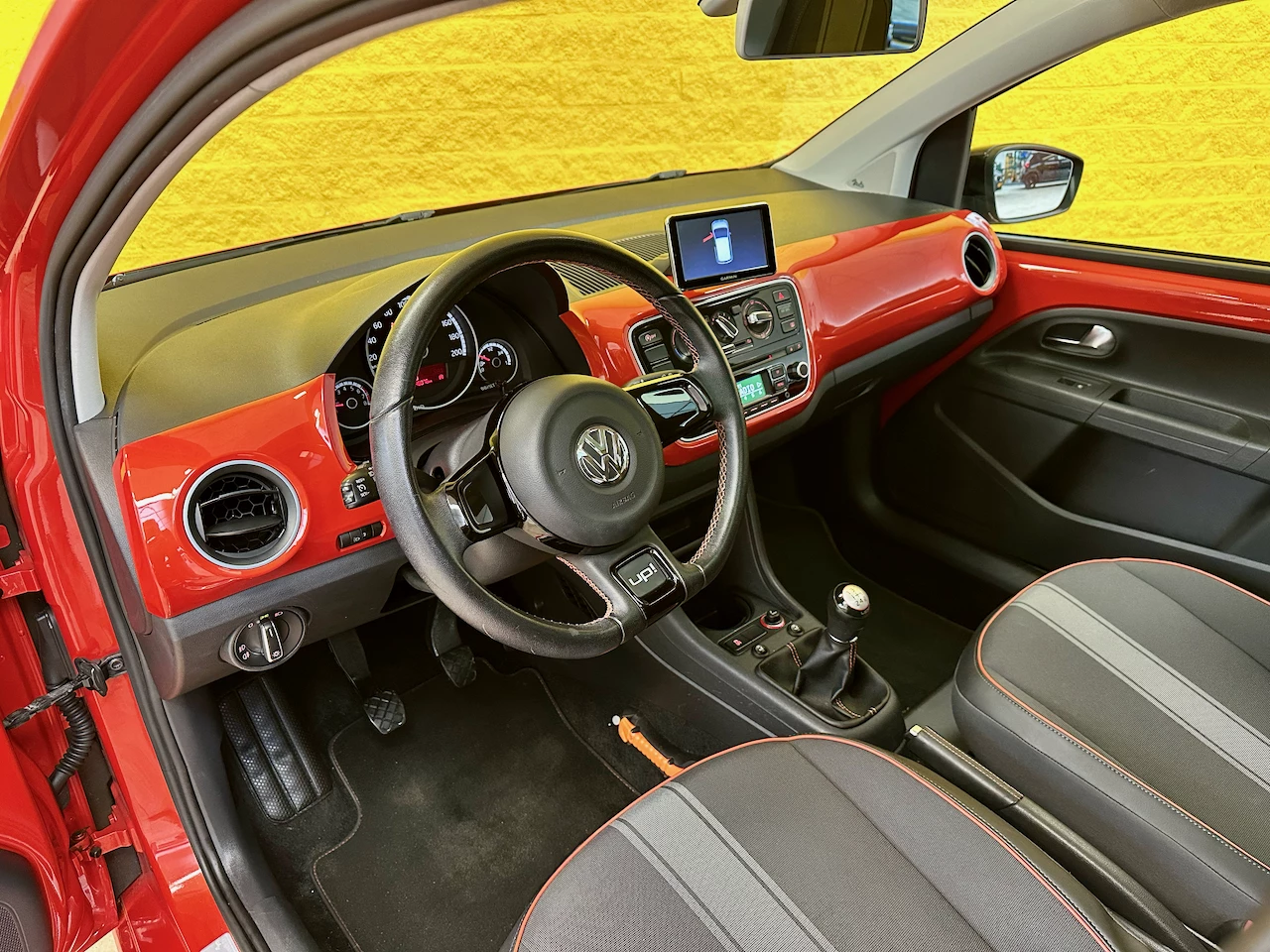 Hoofdafbeelding Volkswagen up!