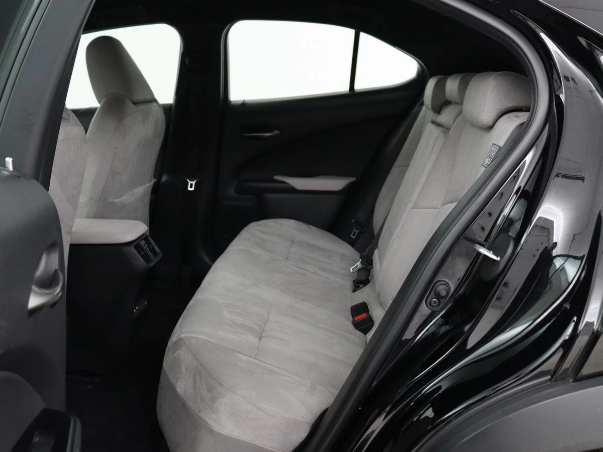 Hoofdafbeelding Lexus UX