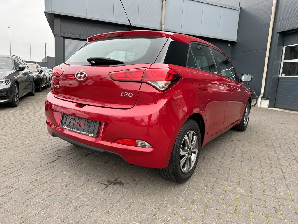Hoofdafbeelding Hyundai i20