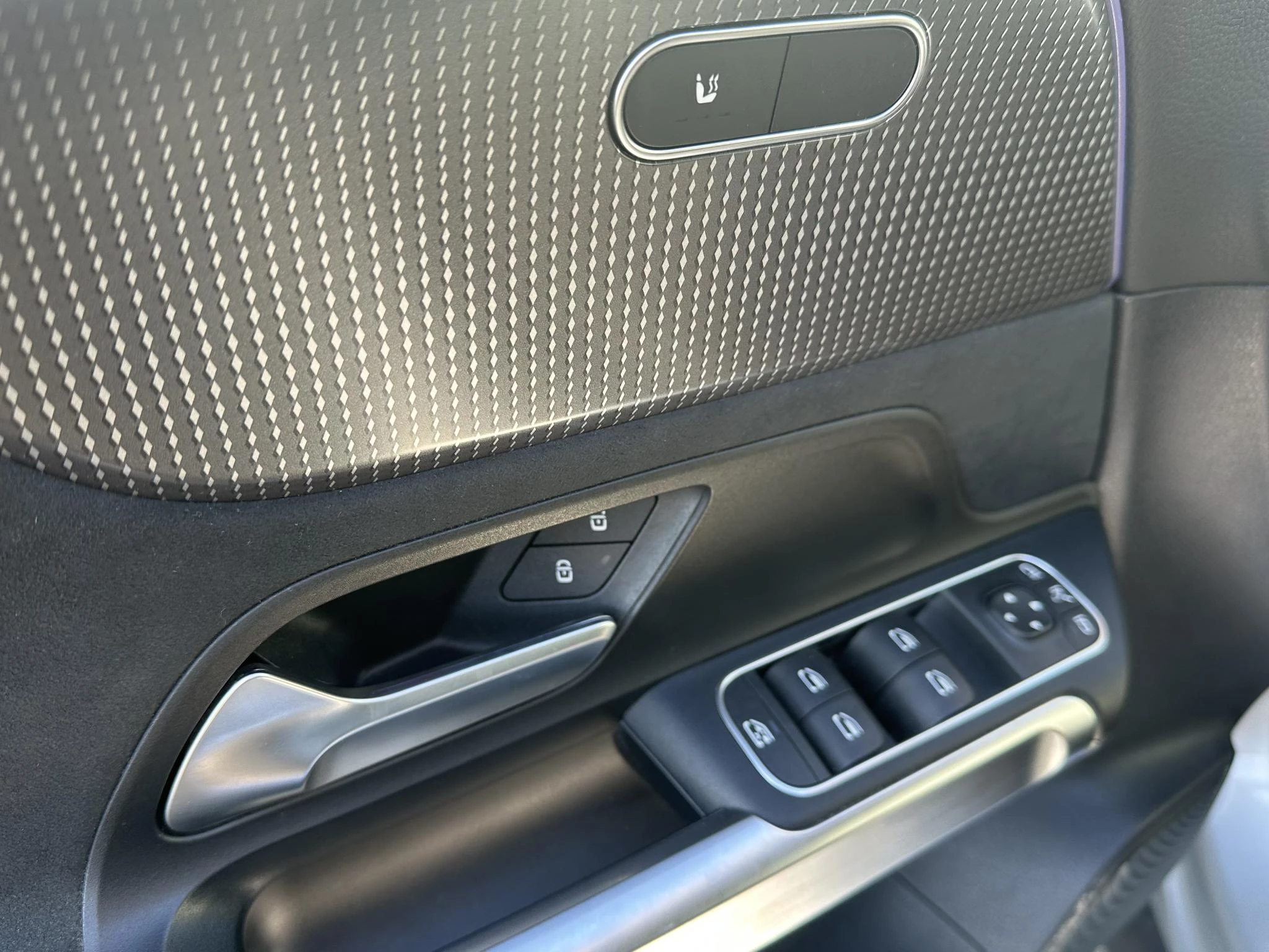 Hoofdafbeelding Mercedes-Benz EQB