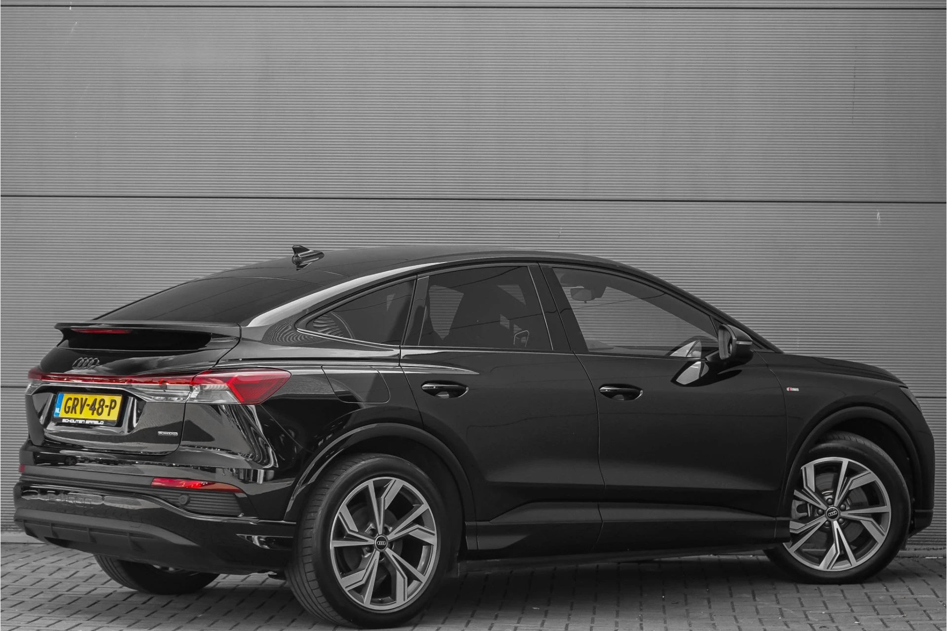 Hoofdafbeelding Audi Q4 Sportback e-tron