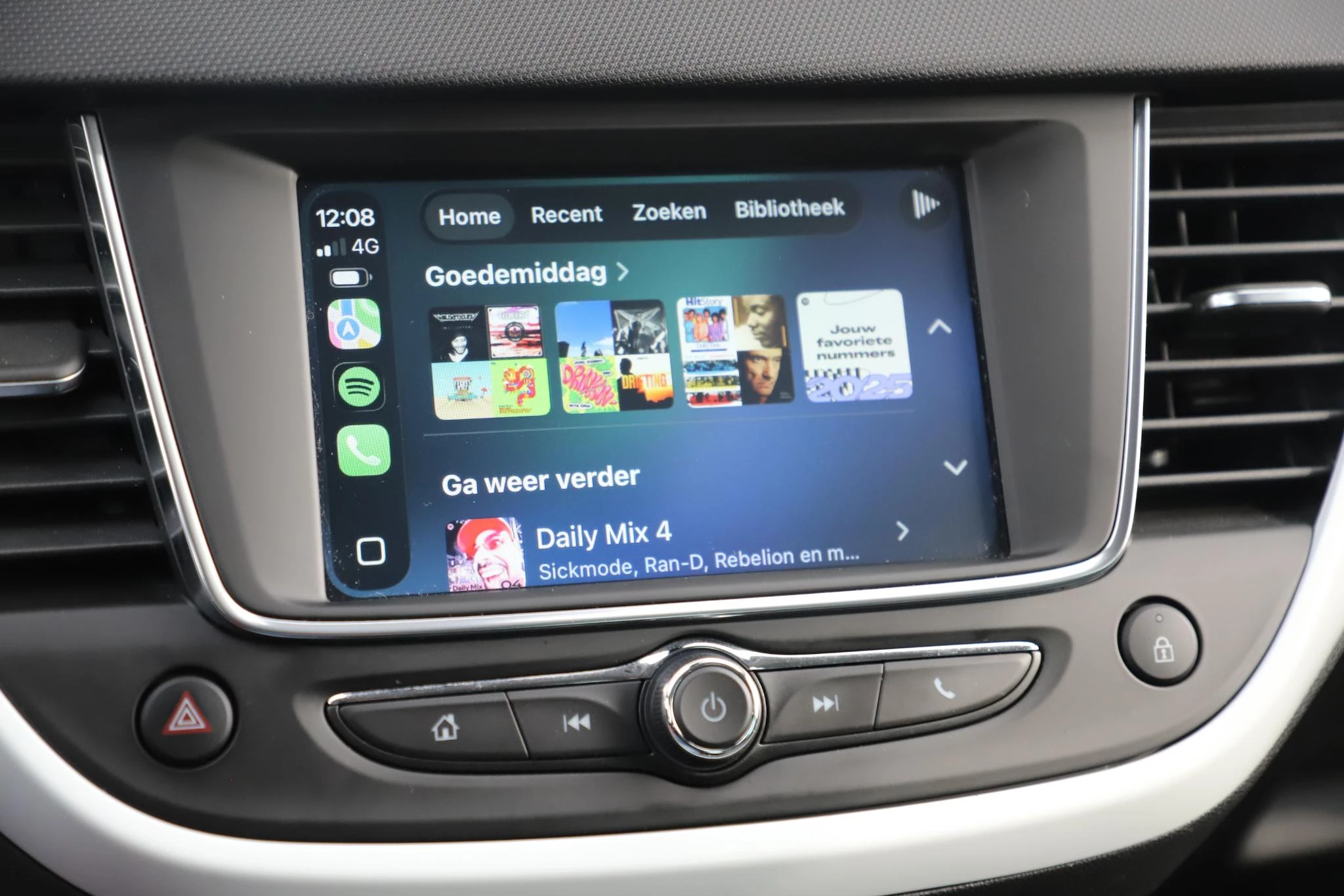 Hoofdafbeelding Opel Crossland X