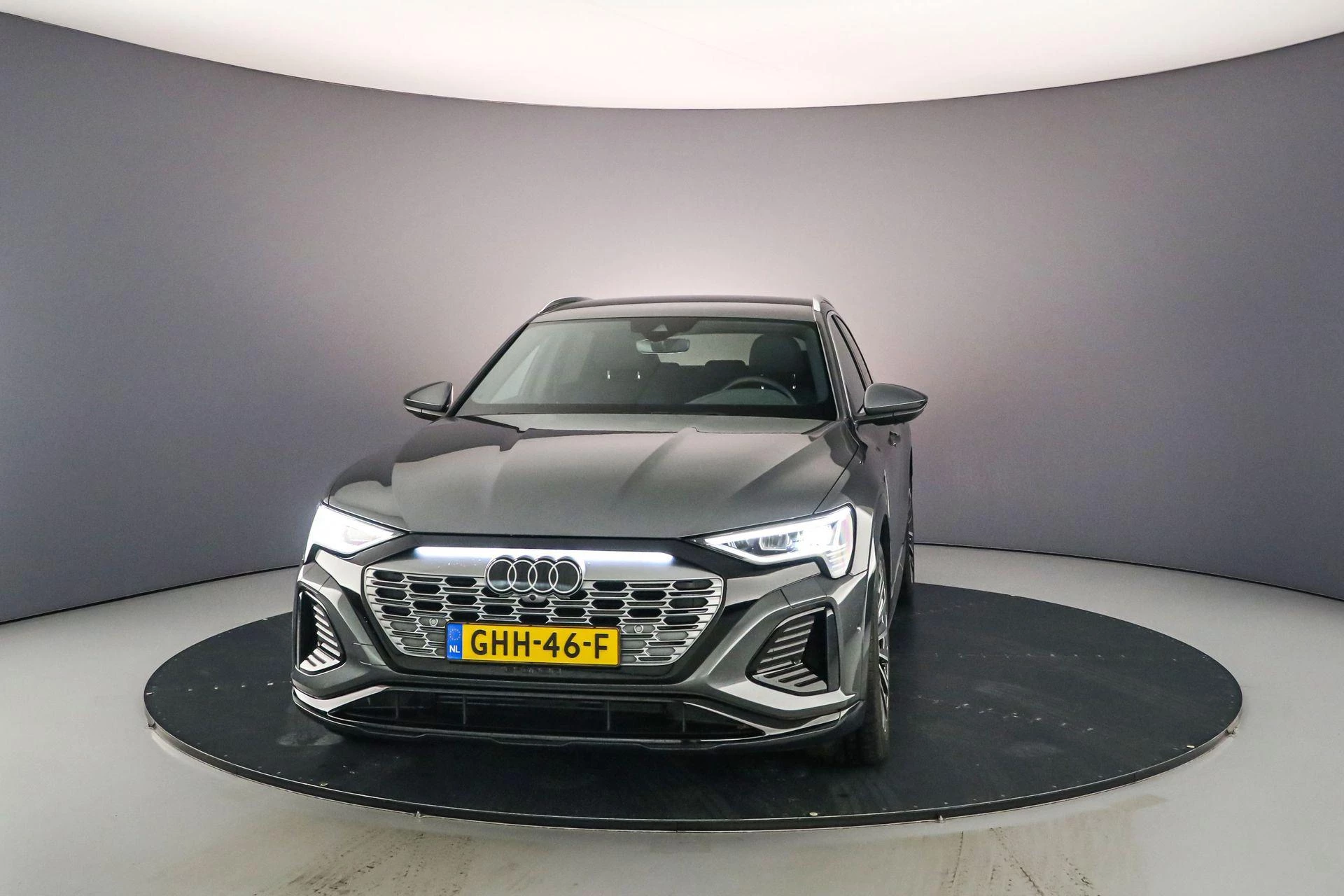 Hoofdafbeelding Audi Q8 Sportback e-tron