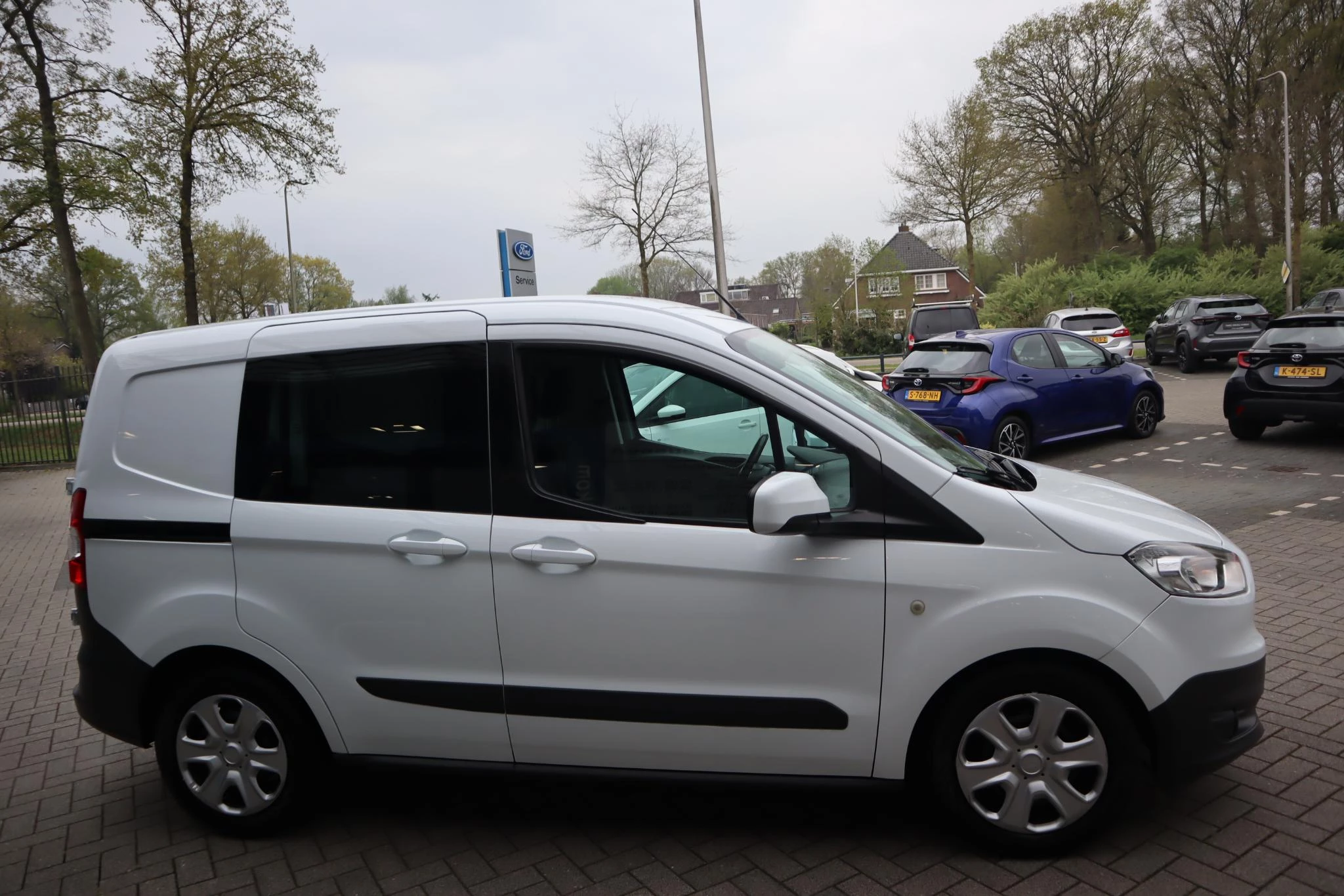 Hoofdafbeelding Ford Transit Courier